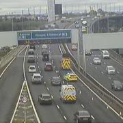 Early morning crash creates delays on Glasgow's M8