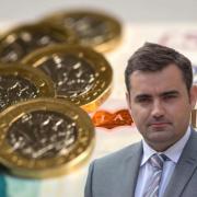 Gavin Newlands and money stock pic