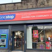 New convenience store opens in Renfrewshire town